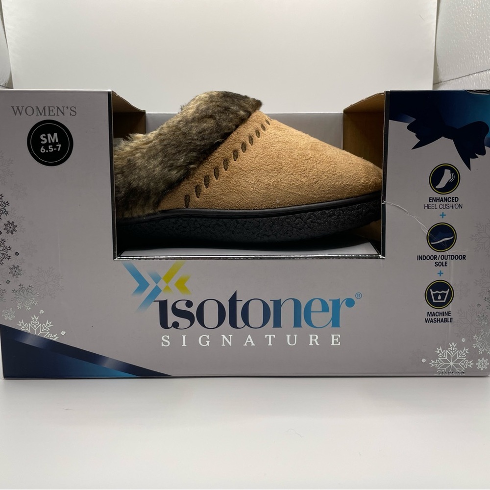 Isotoner Signature Women’s Buckskin Boxed Slippers Black Small 6.5-7